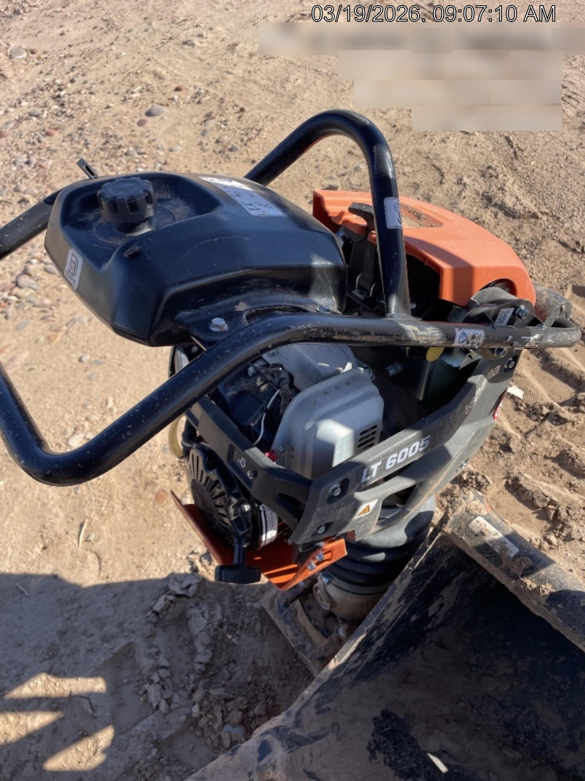2025 HUSQVARNA LT6005