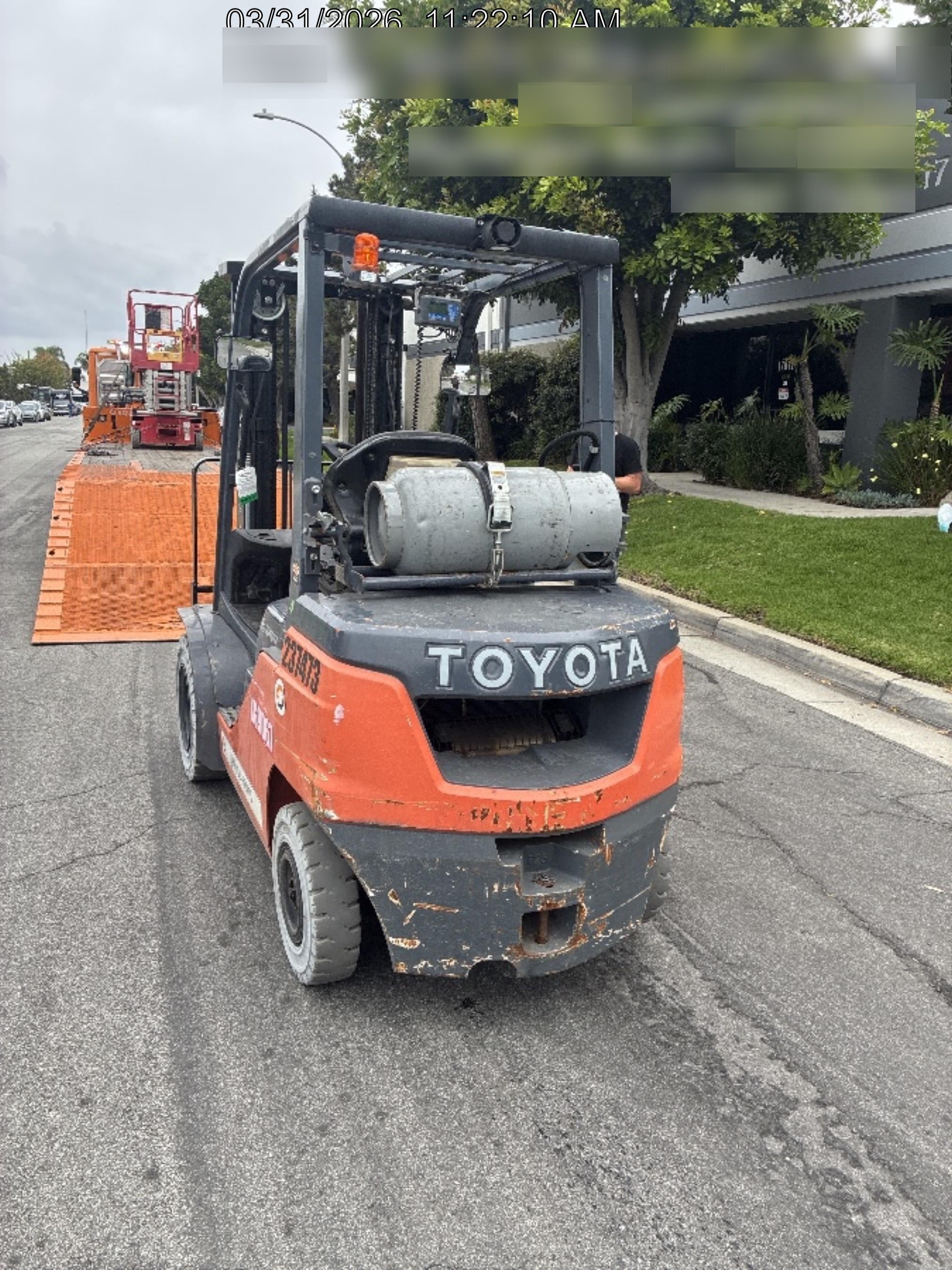2022 TOYOTA 8FGU25 LP w/ Scale
