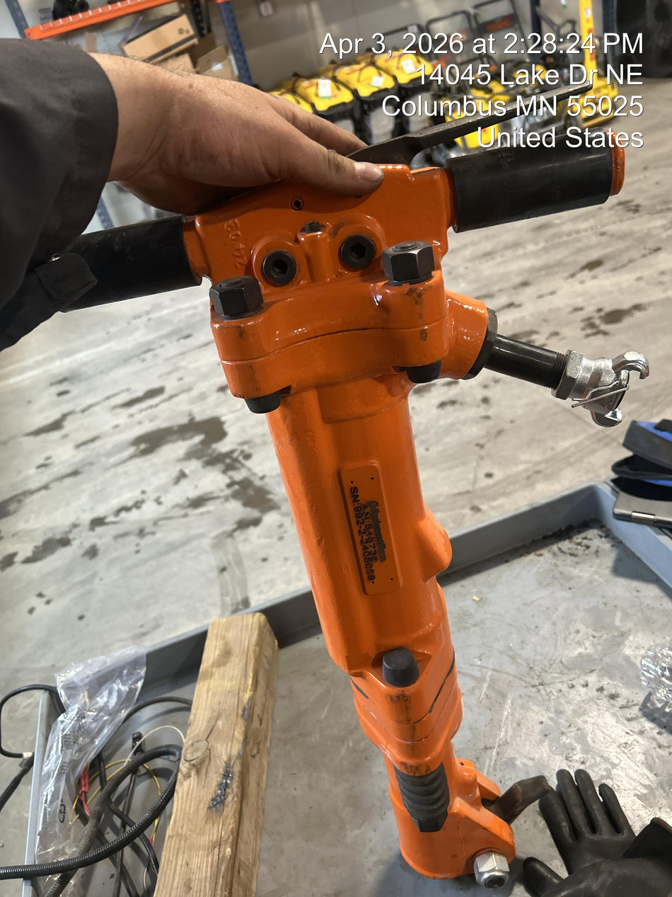2024 MICHIGAN PNEUMATIC ES-TPB90-118-TRACKER