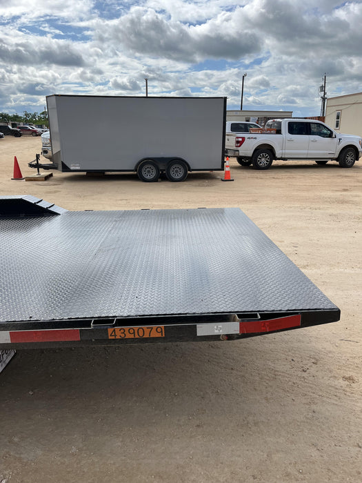 2024 TEXAS PRIDE TRAILERS 21' Lowboy Gravity Tilt Bed 14K Bumper Pull Trailer