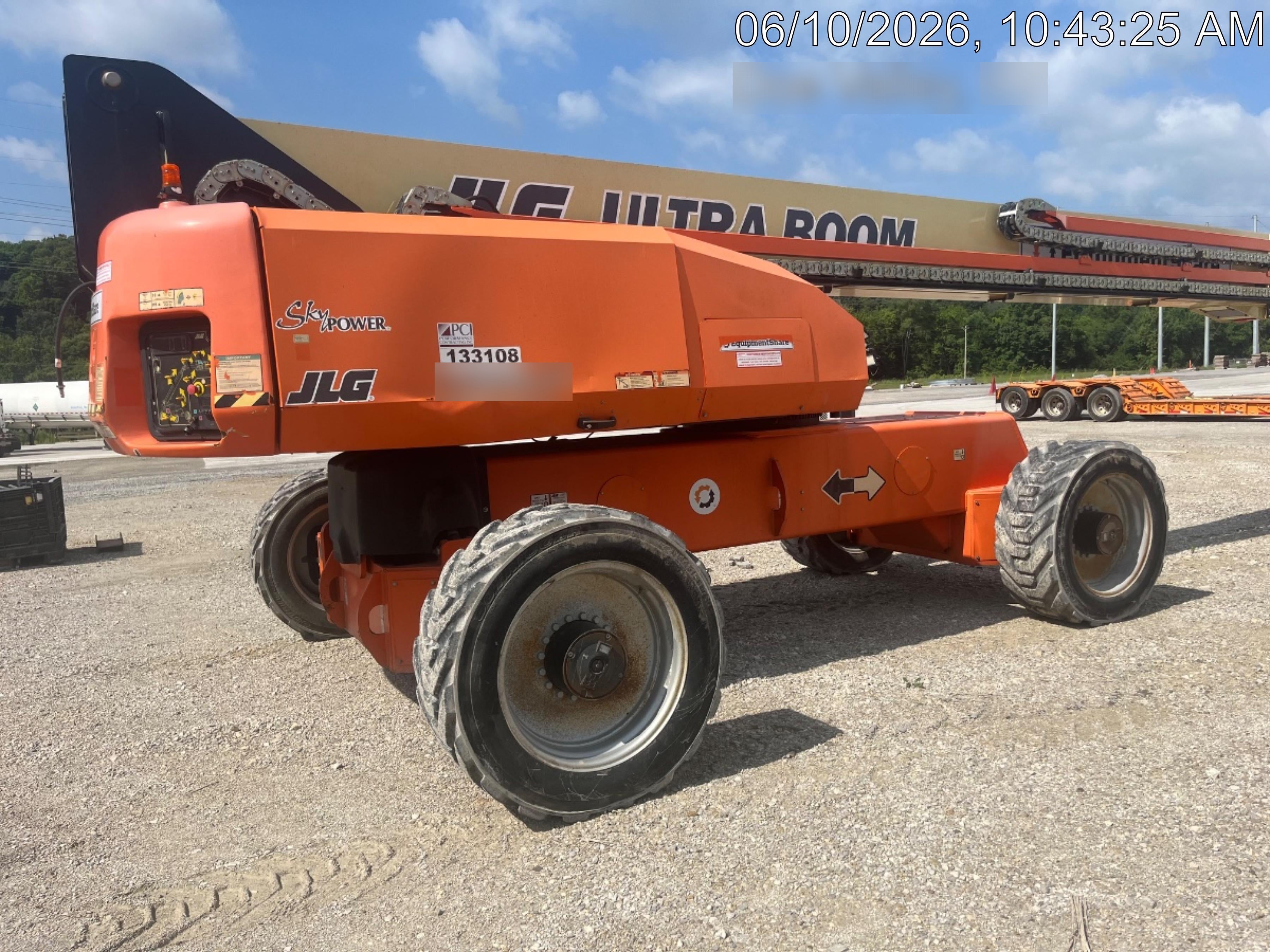 2021 JLG 1200SJP