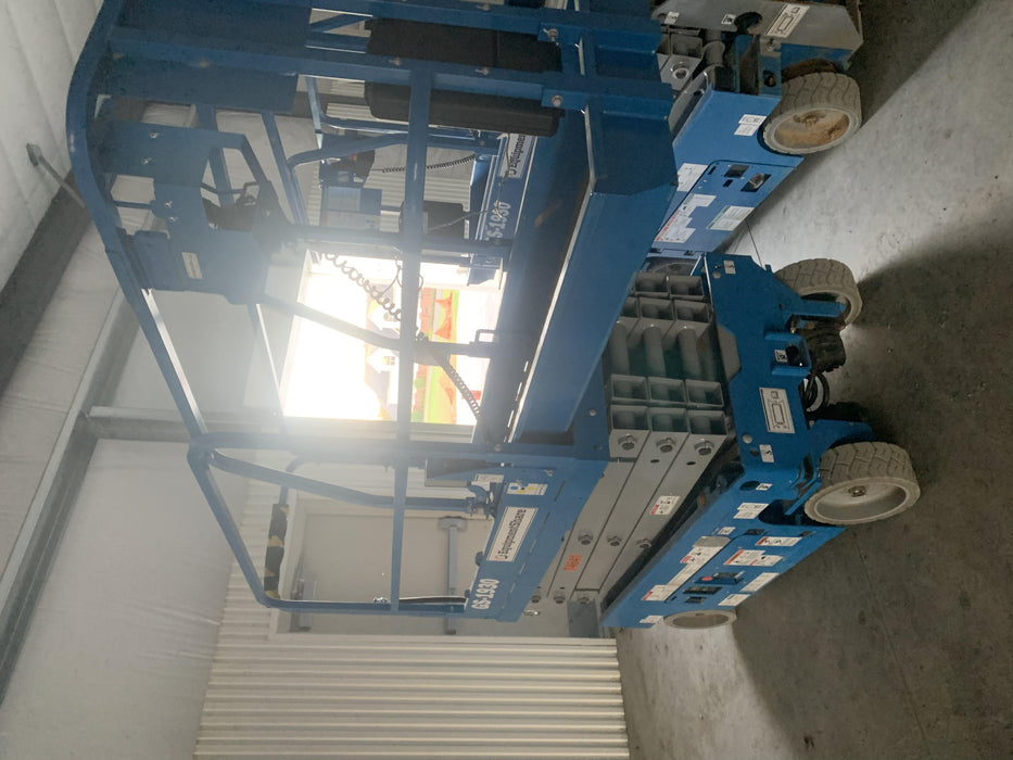 2020 Genie GS-1930 Fixed rails with chain entry gate - Pre A92.20