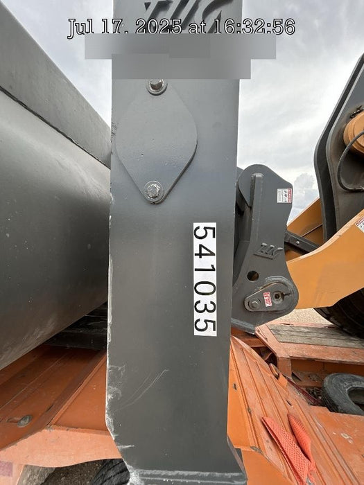 2025 CASE Case 96" Fork Set