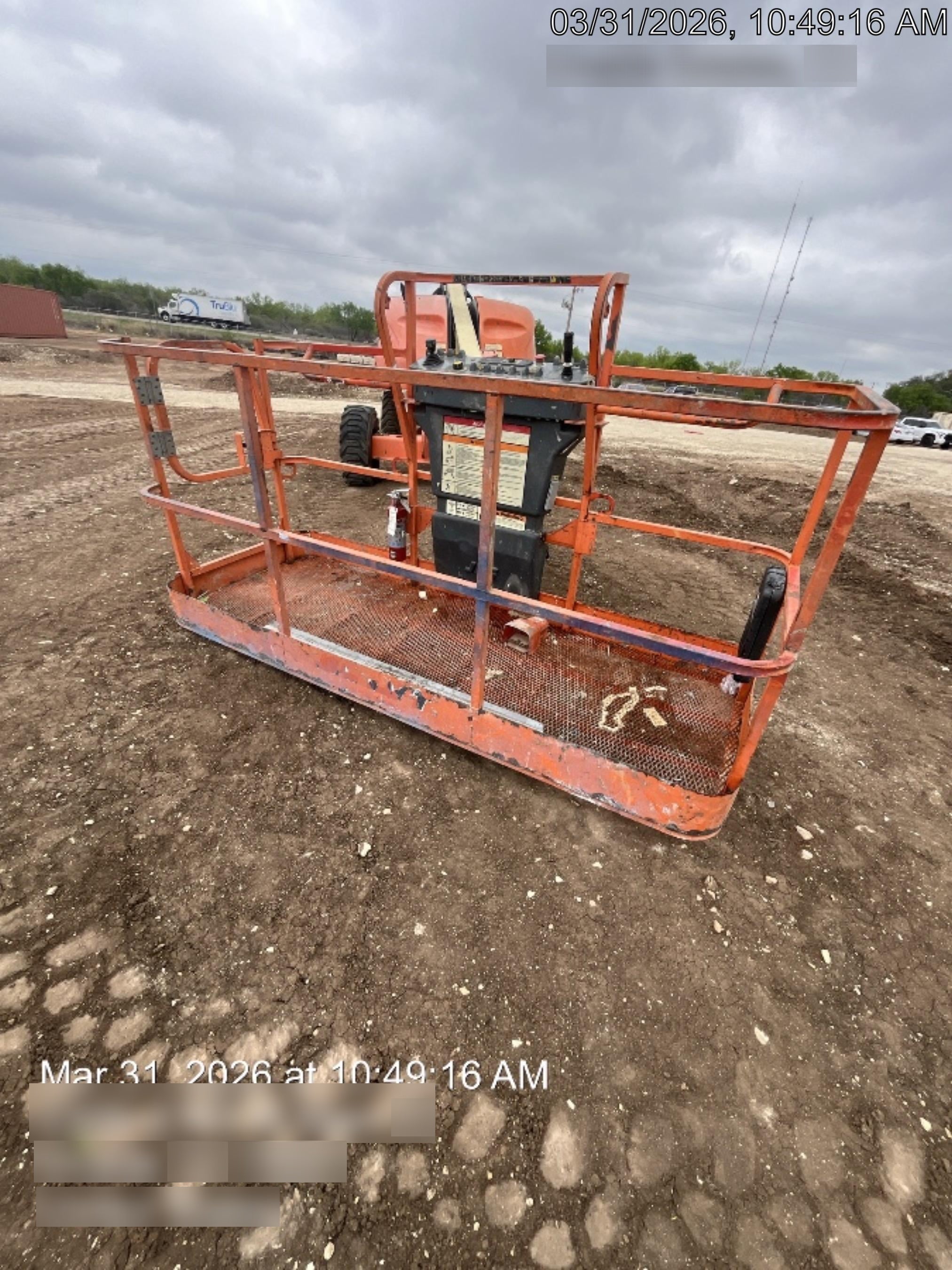 2006 JLG 400S