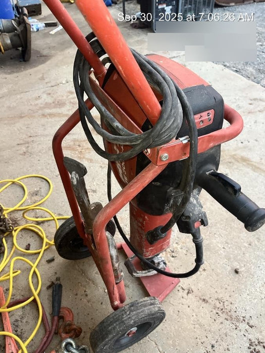 2020 HILTI TE 3000-AVR