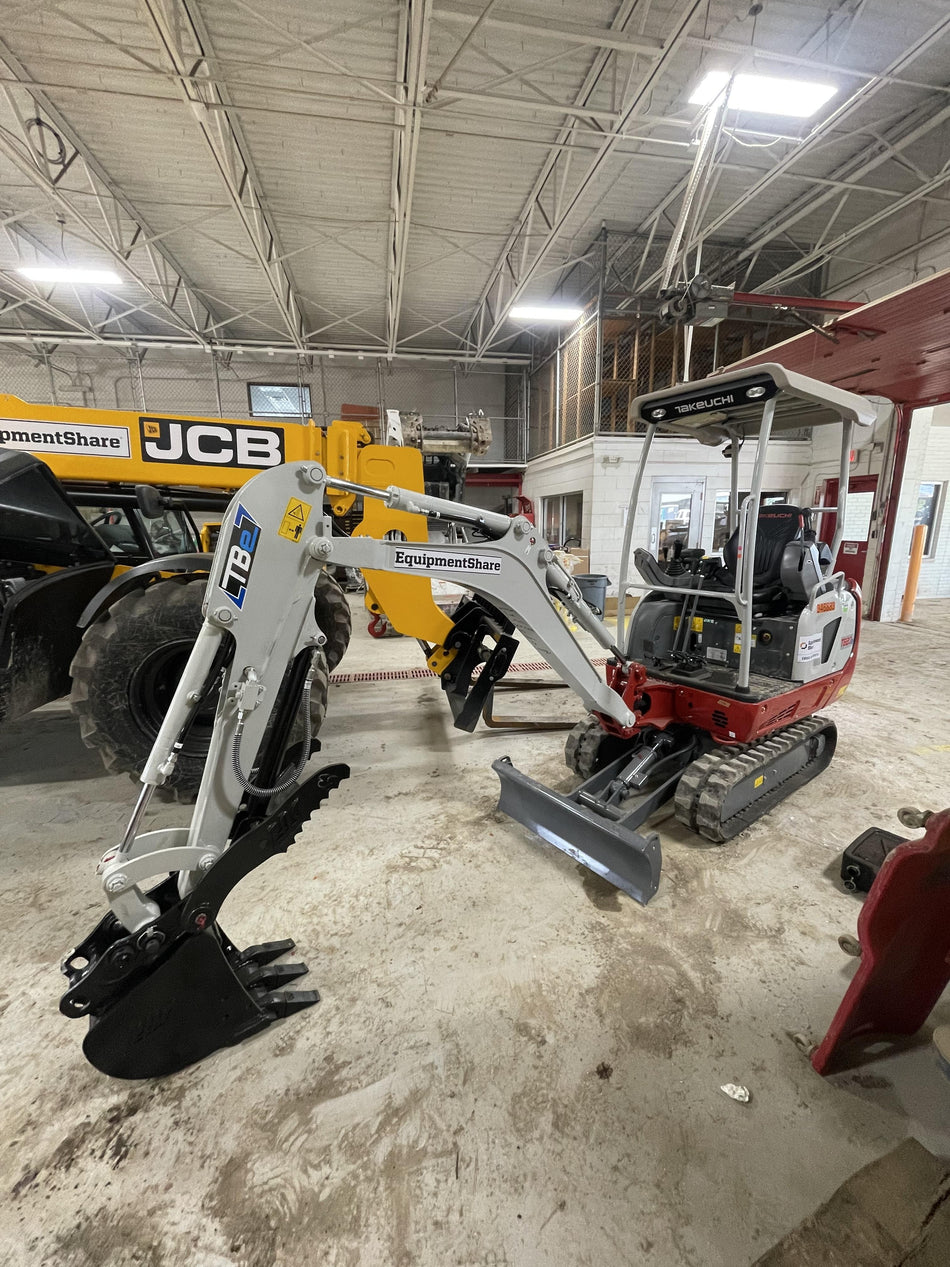 2023 TAKEUCHI TB20e