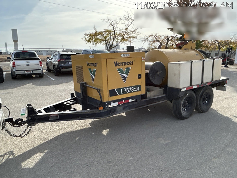 2022 VAC-TRON LP573XDT