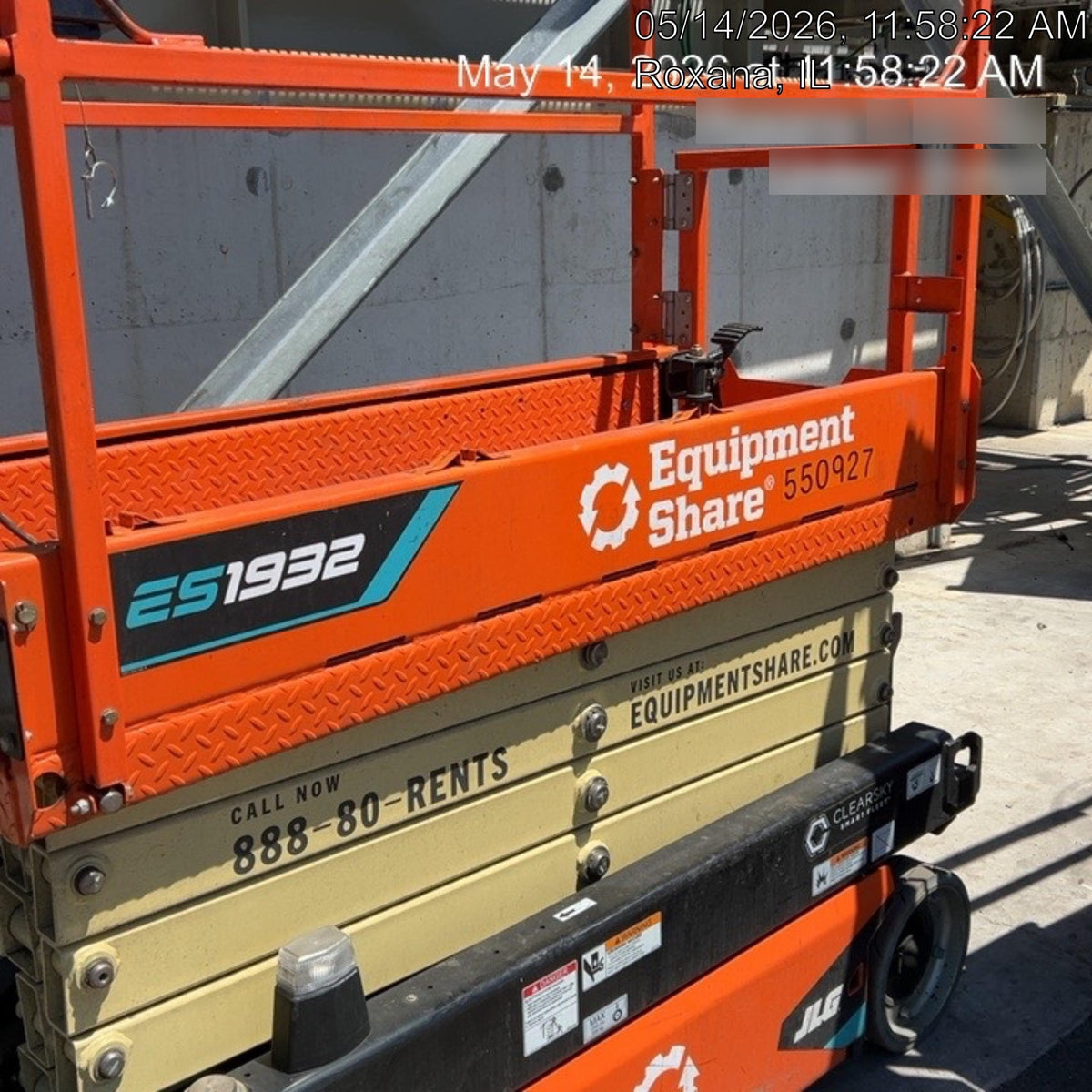 2025 JLG ES1932
