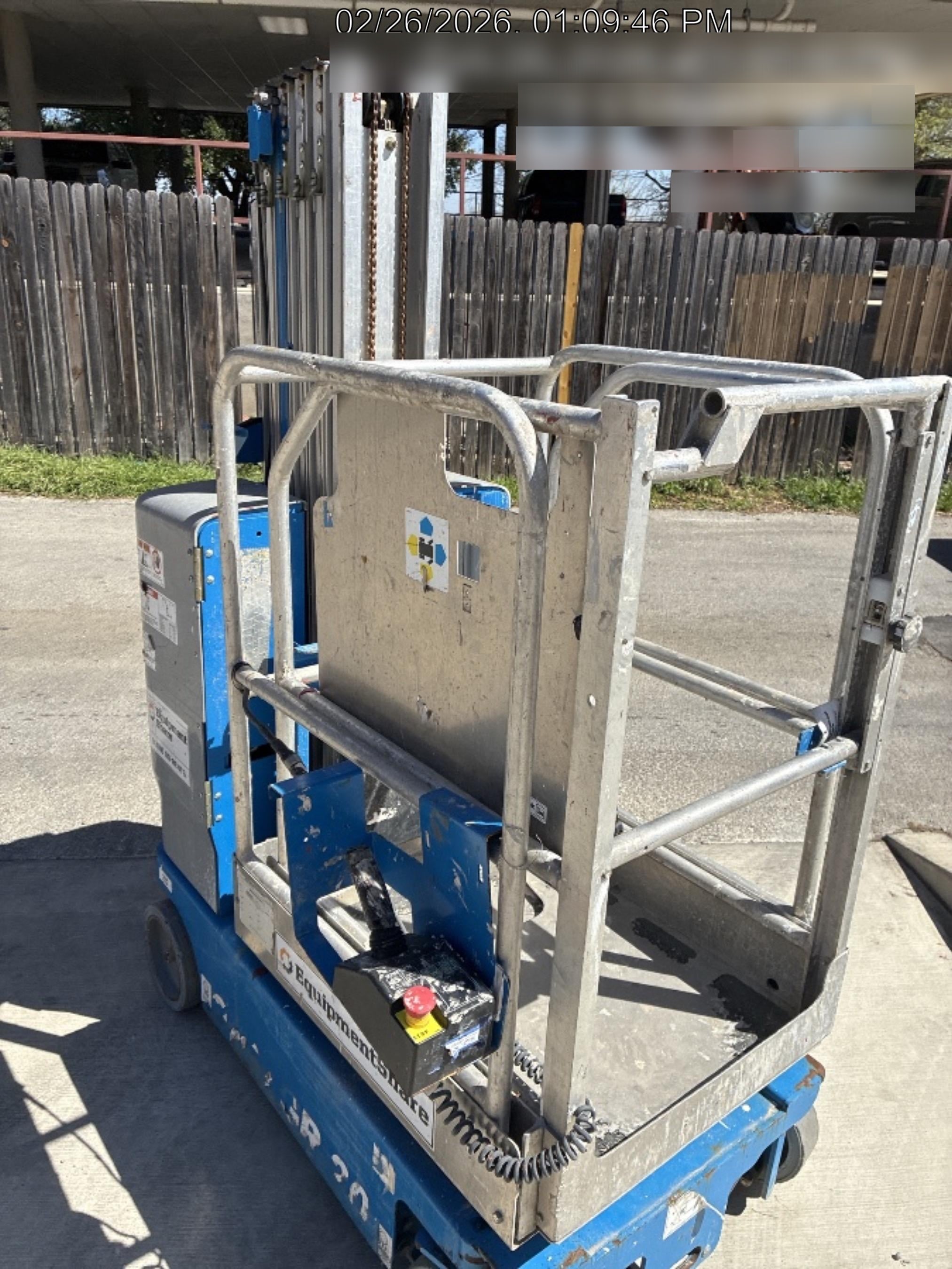 2019 GENIE GR-20