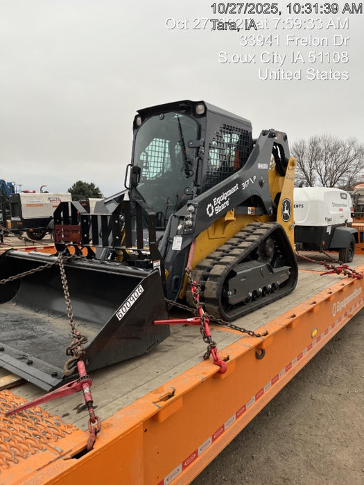 2025 JOHN DEERE 72" Skid Loader Bucket - John Deere C72