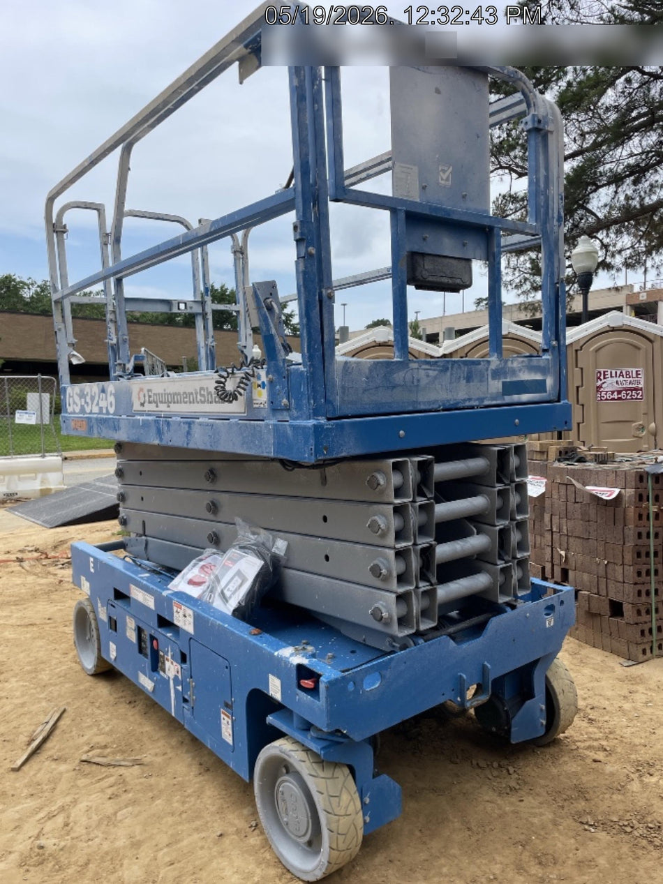 2022 GENIE GS-3246