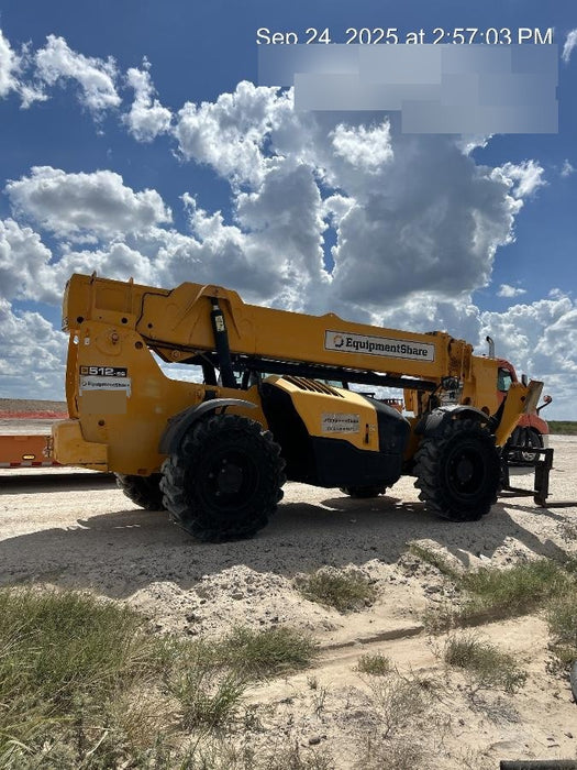 2019 JCB 512-56 109 HP w/CAB/HVAC, Beacon, Aux Hydraulics, Worklights, Solid Tires, 60" Carriage/Forks