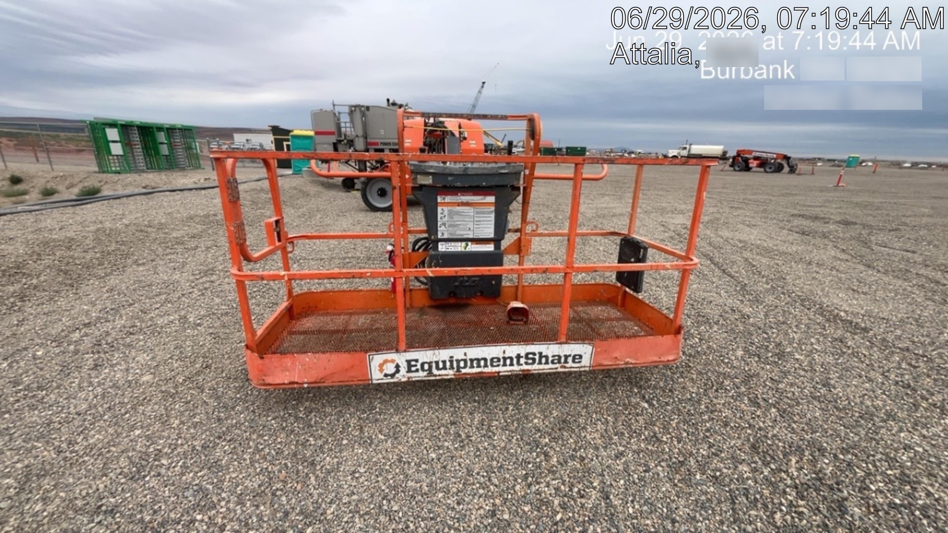 2019 JLG 660SJ