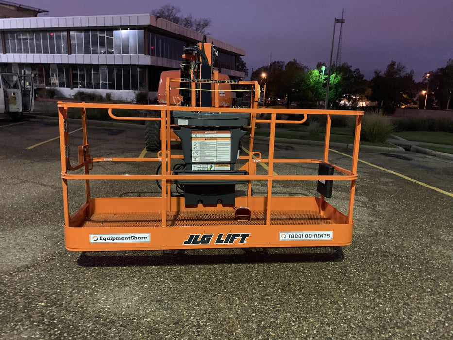 2021 JLG 660SJ
