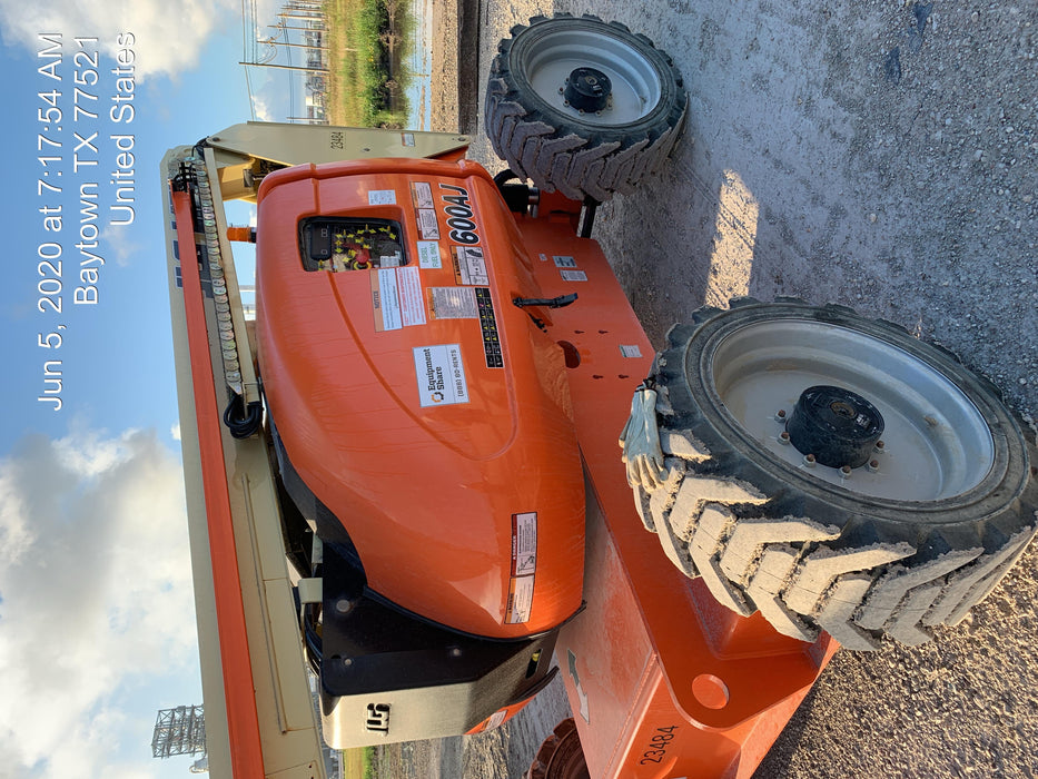 2019 JLG 600AJ