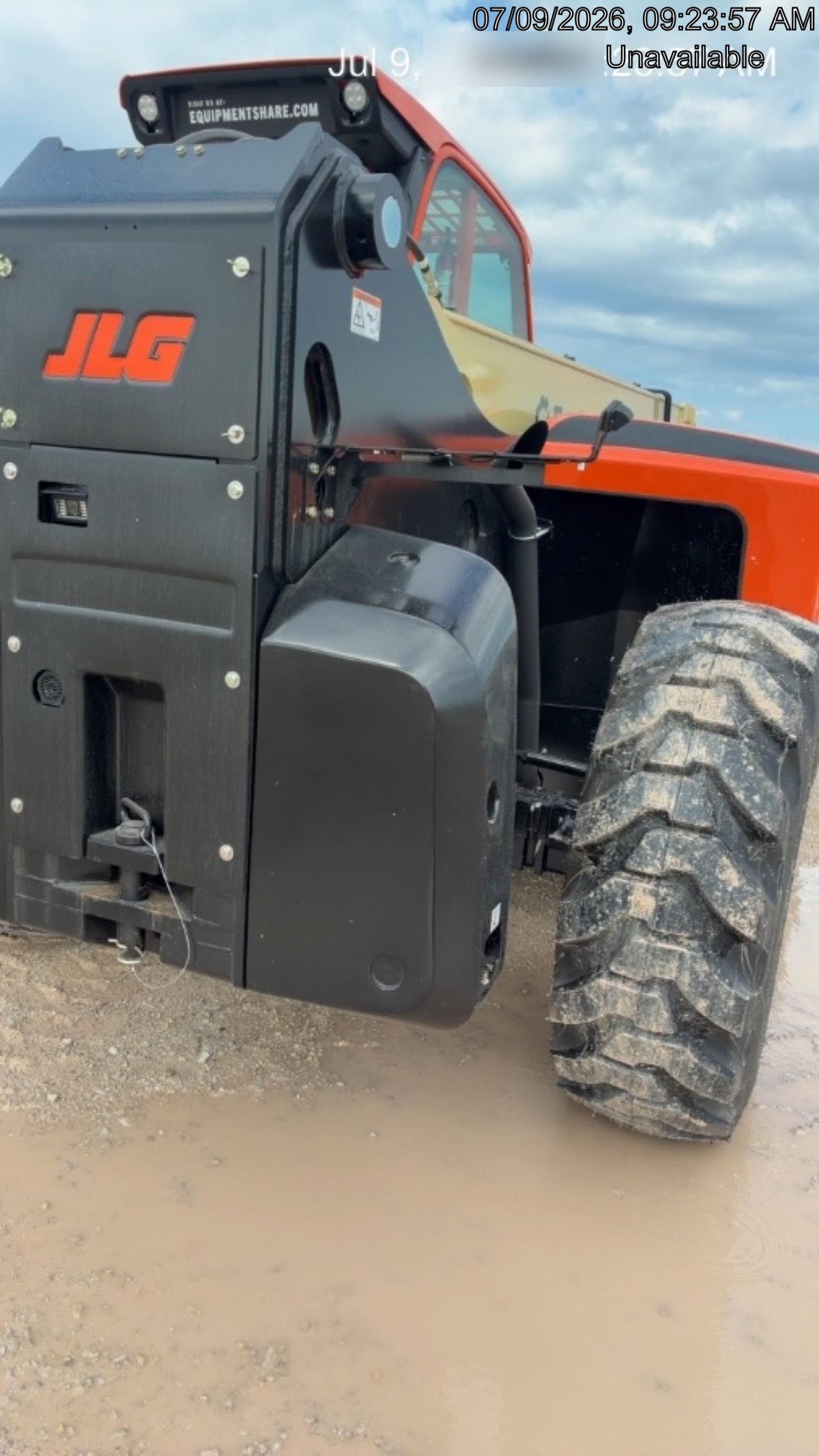 2026 JLG 1732