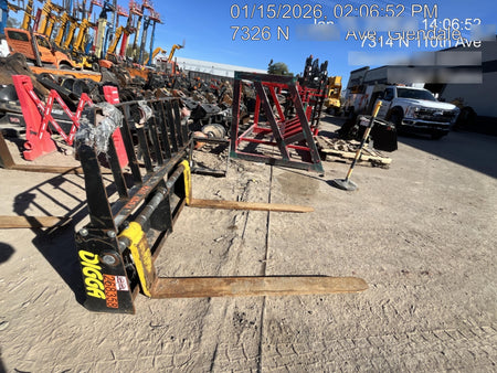 2022 DIGGA 48" Pallet Forks - Digga