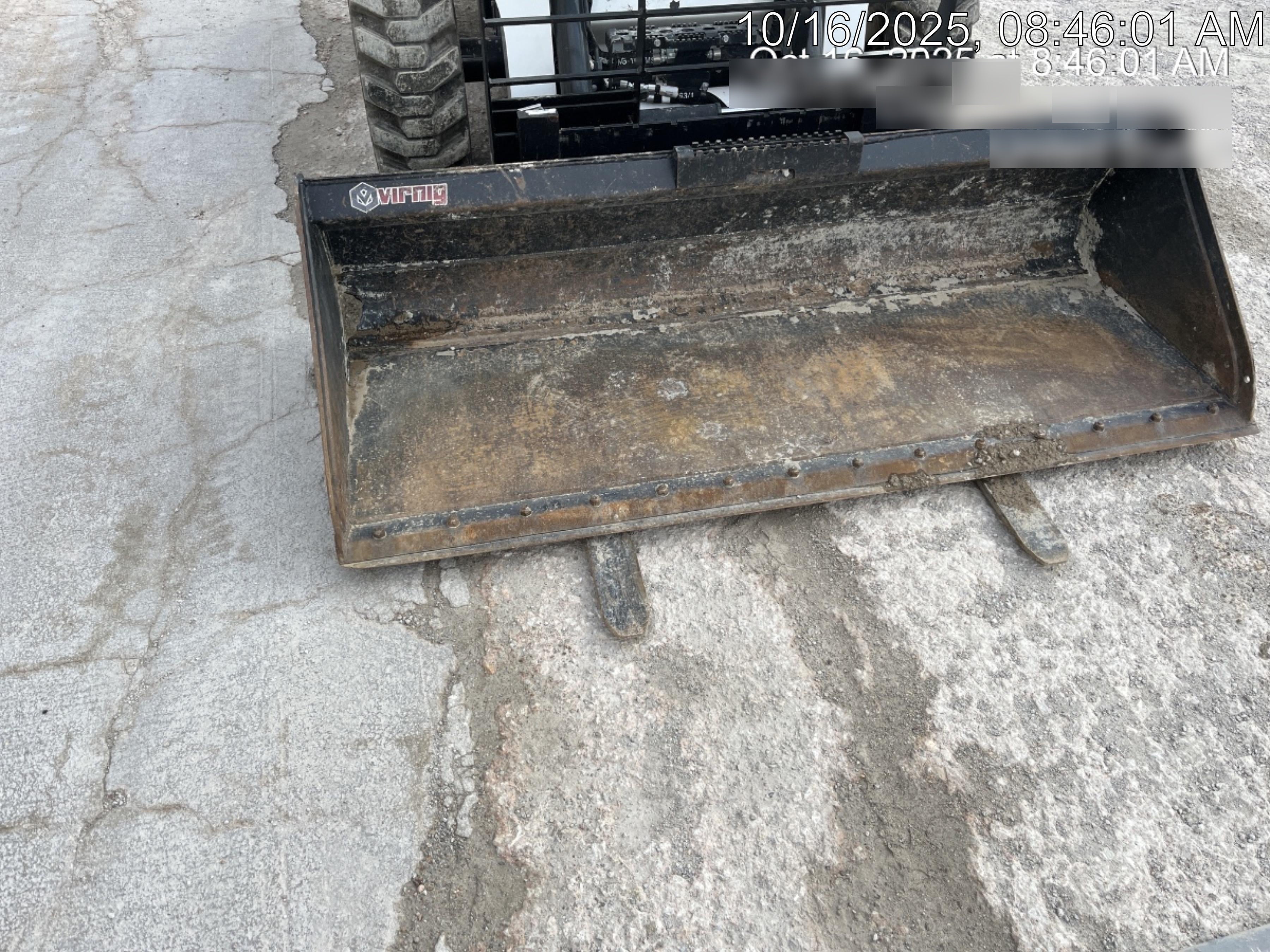 2025 VIRNIG 84" Smooth Bucket