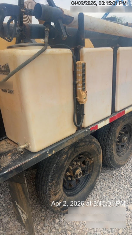 2019 Vac-Tron LP573XDT 24Hp Kohler Diesel, 500 Gal Debris Tank, 500 CFM Vacuum Pump, x2 100 Gal Water Tanks