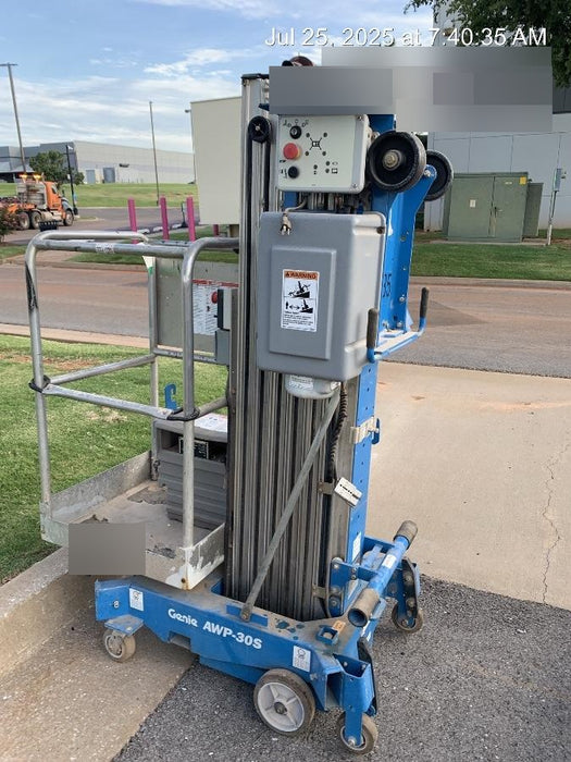2018 GENIE AWP-30S