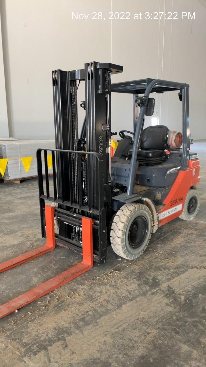 2022 TOYOTA 50-8FGU25