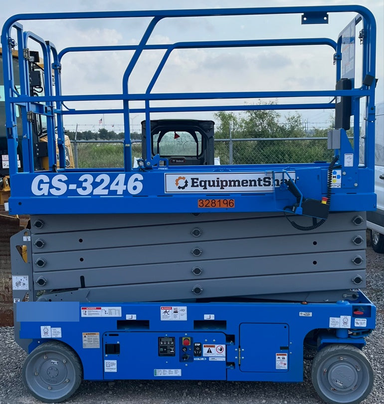2023 GENIE GS-3246