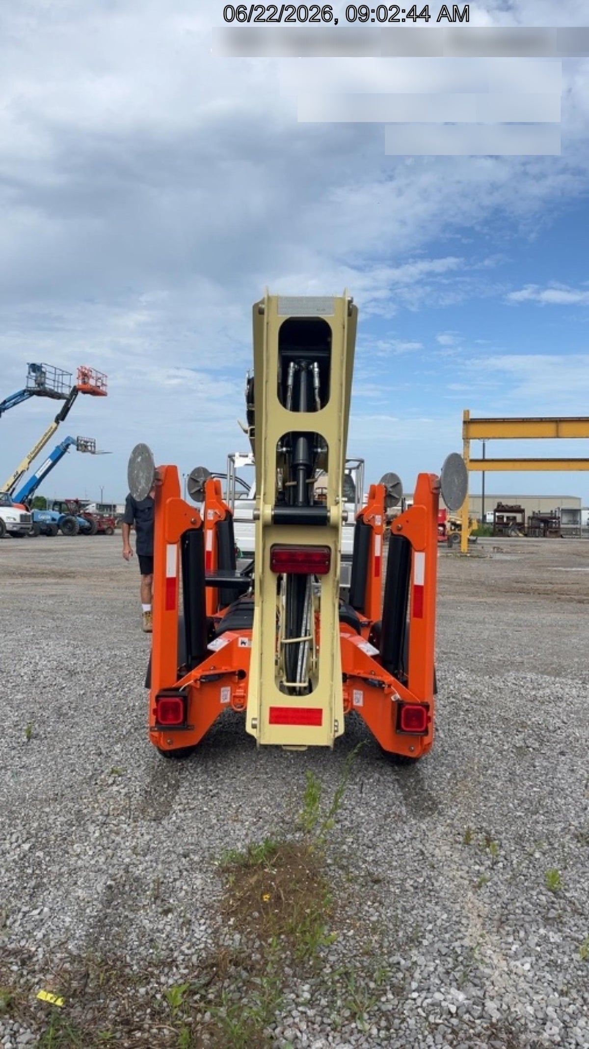 2025 JLG ET350