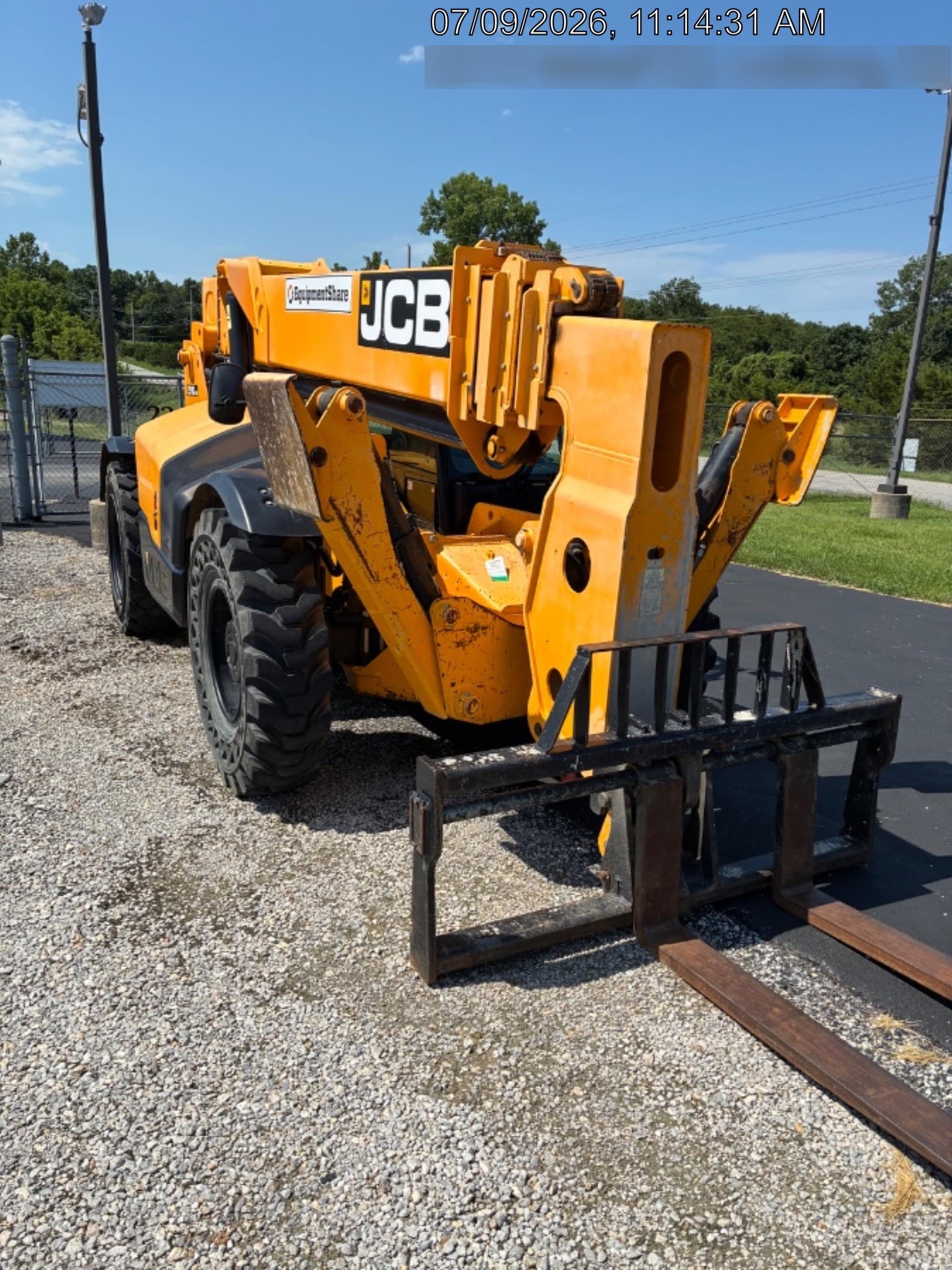 2020 JCB 510-56