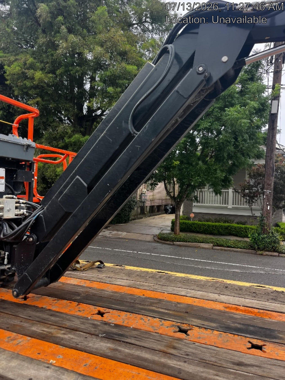 2025 JLG 600AJ
