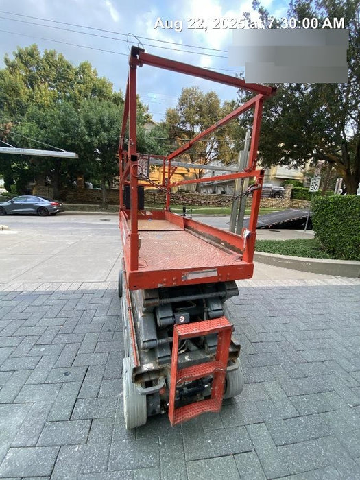 2015 Skyjack SJIII-3226 26' Scissor Lift