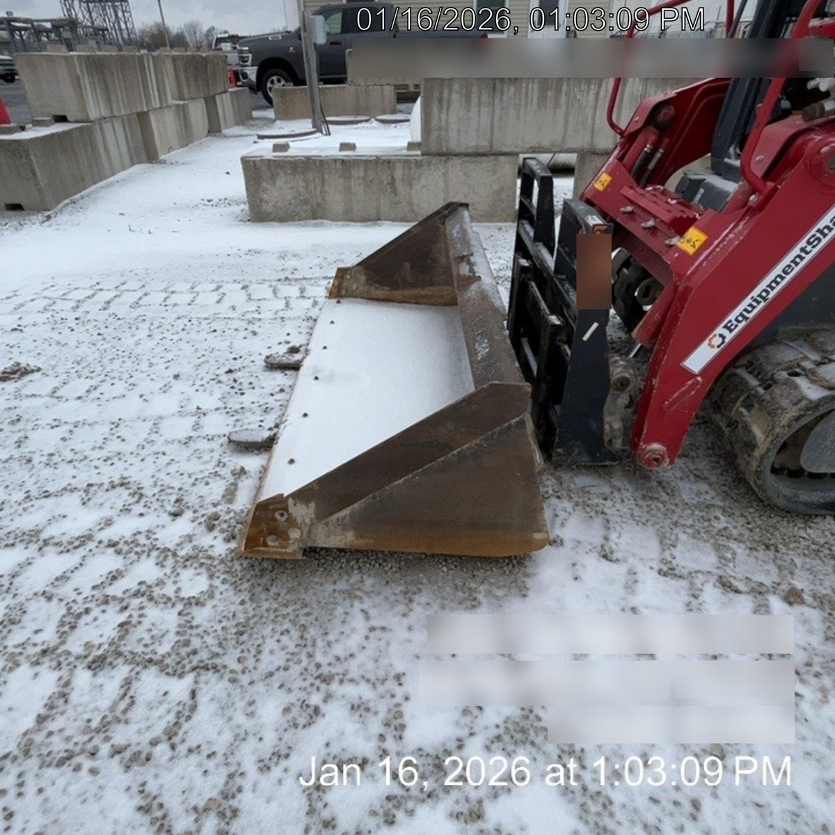 2025 ARROW MATERIAL HANDLING 24" Pallet Fork Frame