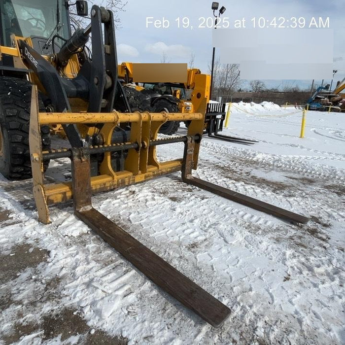 2020 JOHN DEERE 96" Loader Fork Carriage - John Deere