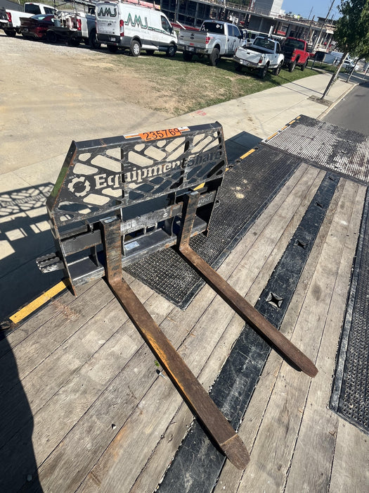 2022 PALADIN 48" Pallet Forks - Paladin