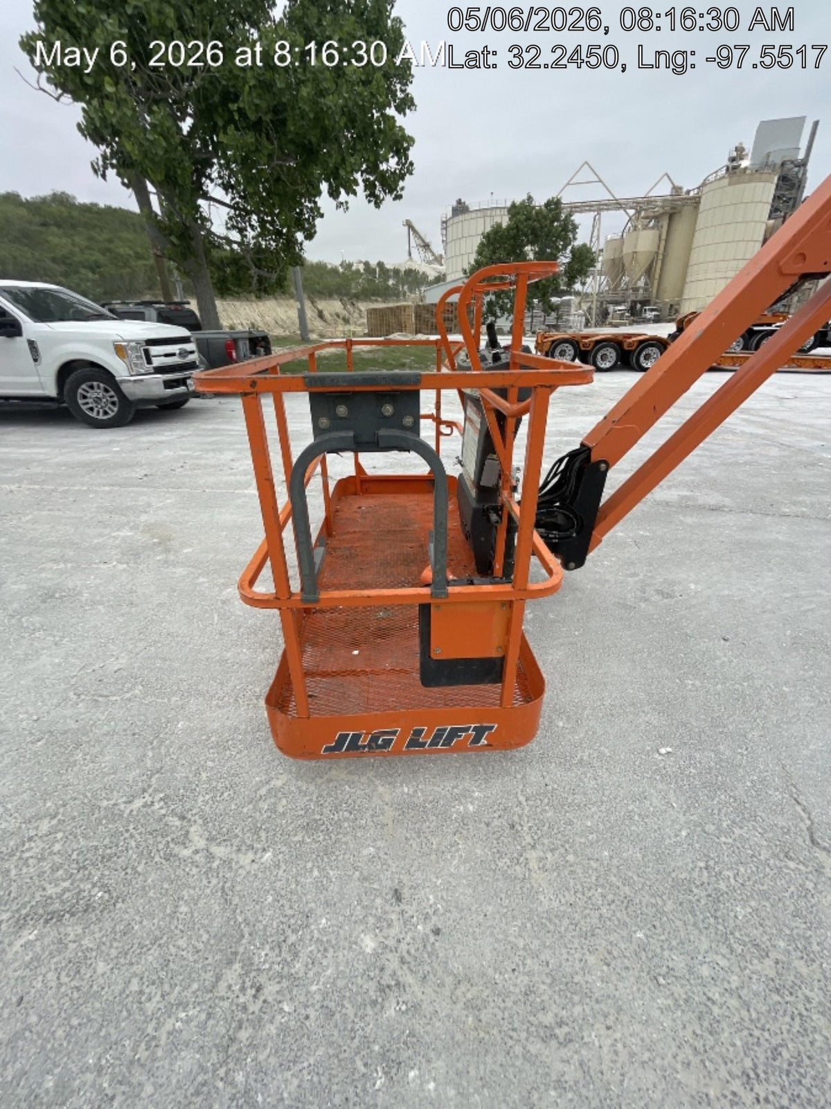 2018 JLG 1200SJP