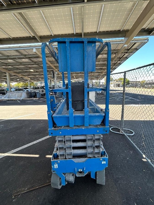 2019 Genie GS-1930 Half Height Swing Gate, 800W Inverter