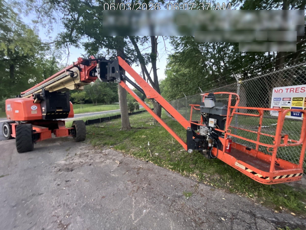 2021 JLG 1500AJP