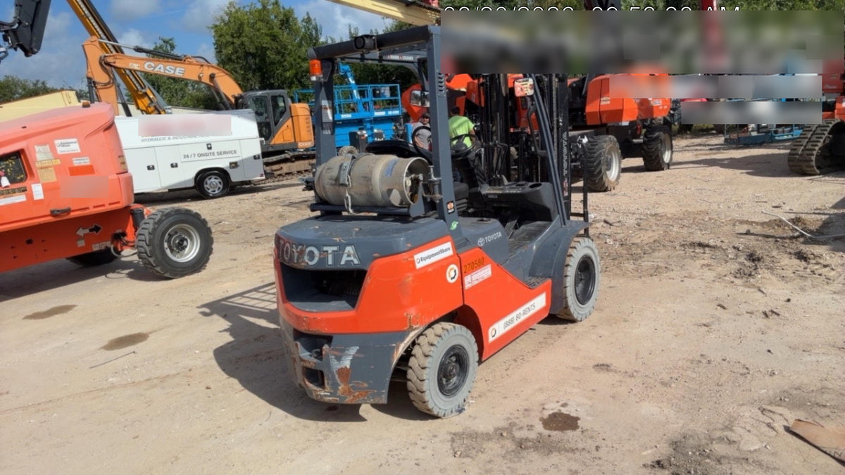 2022 TOYOTA 50-8FGU25