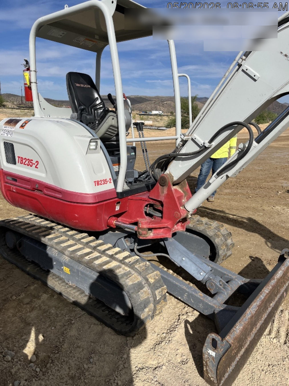2022 TAKEUCHI TB235-2R