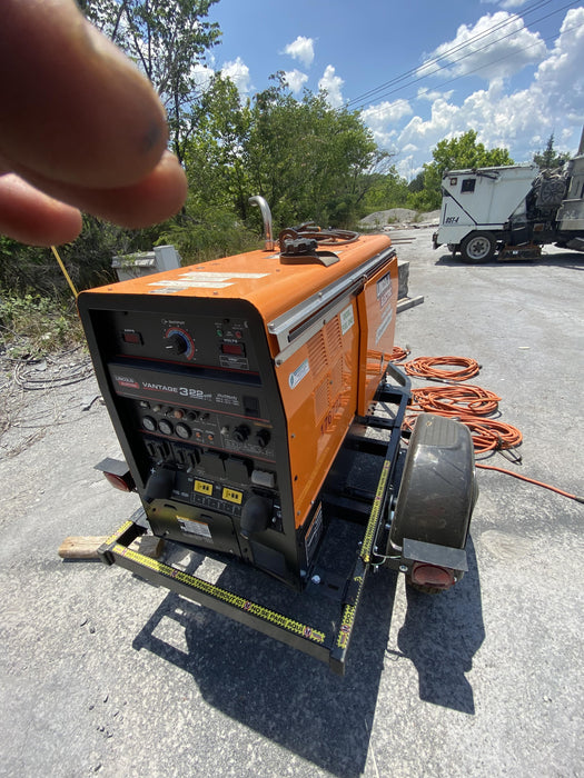 2021 Lincoln Electric Vantage 322 Vantage 322 Ready Pak 3 w/ Decals, ORANGE (includes trailer, cable rack, fender light kit) NO Telematics