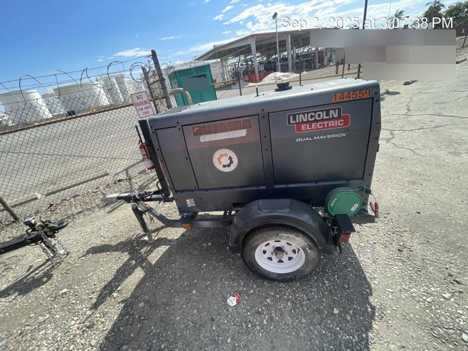 2021 Lincoln Electric Dual Maverick 200/200X Ready Pak 3 (includes trailer, cable rack, fender light kit)