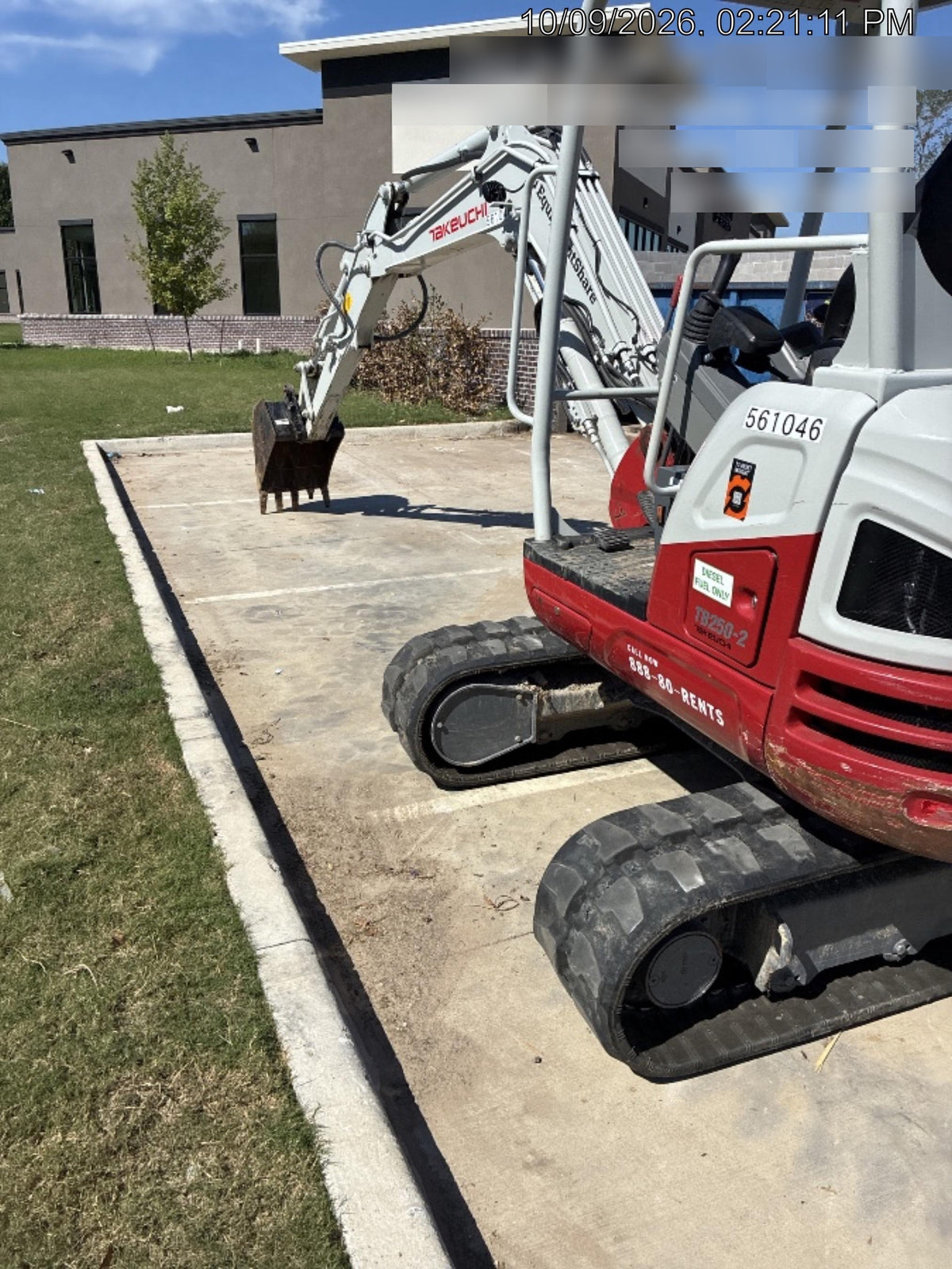 2025 TAKEUCHI TB250-2R