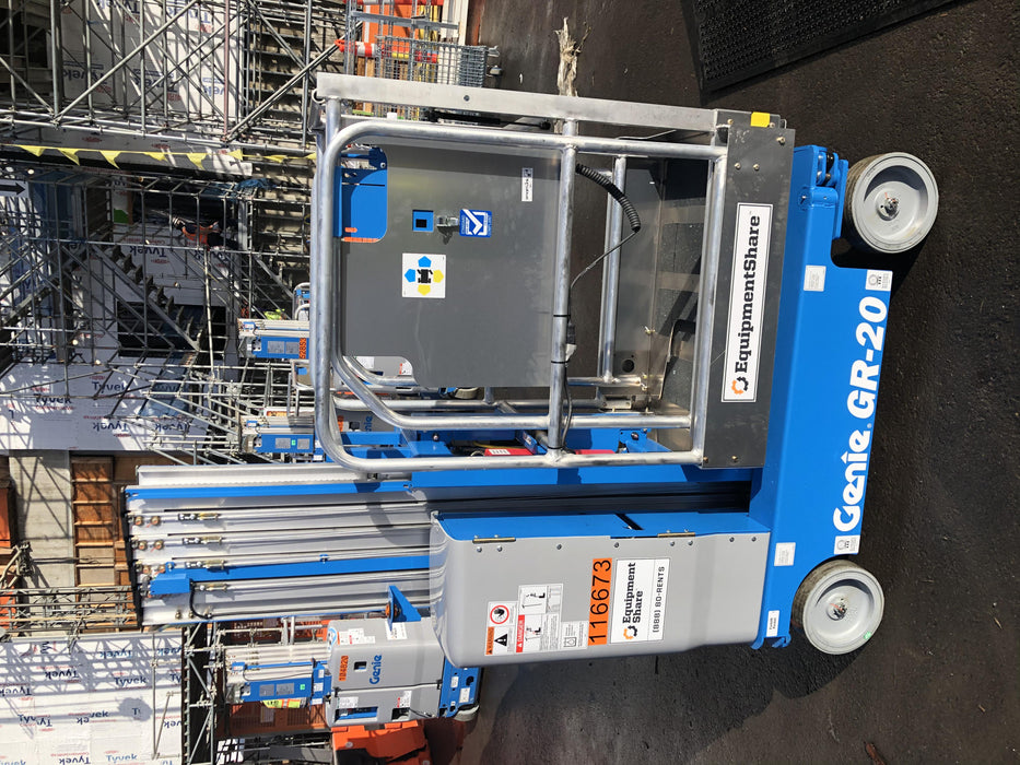 2020 GENIE GR-20