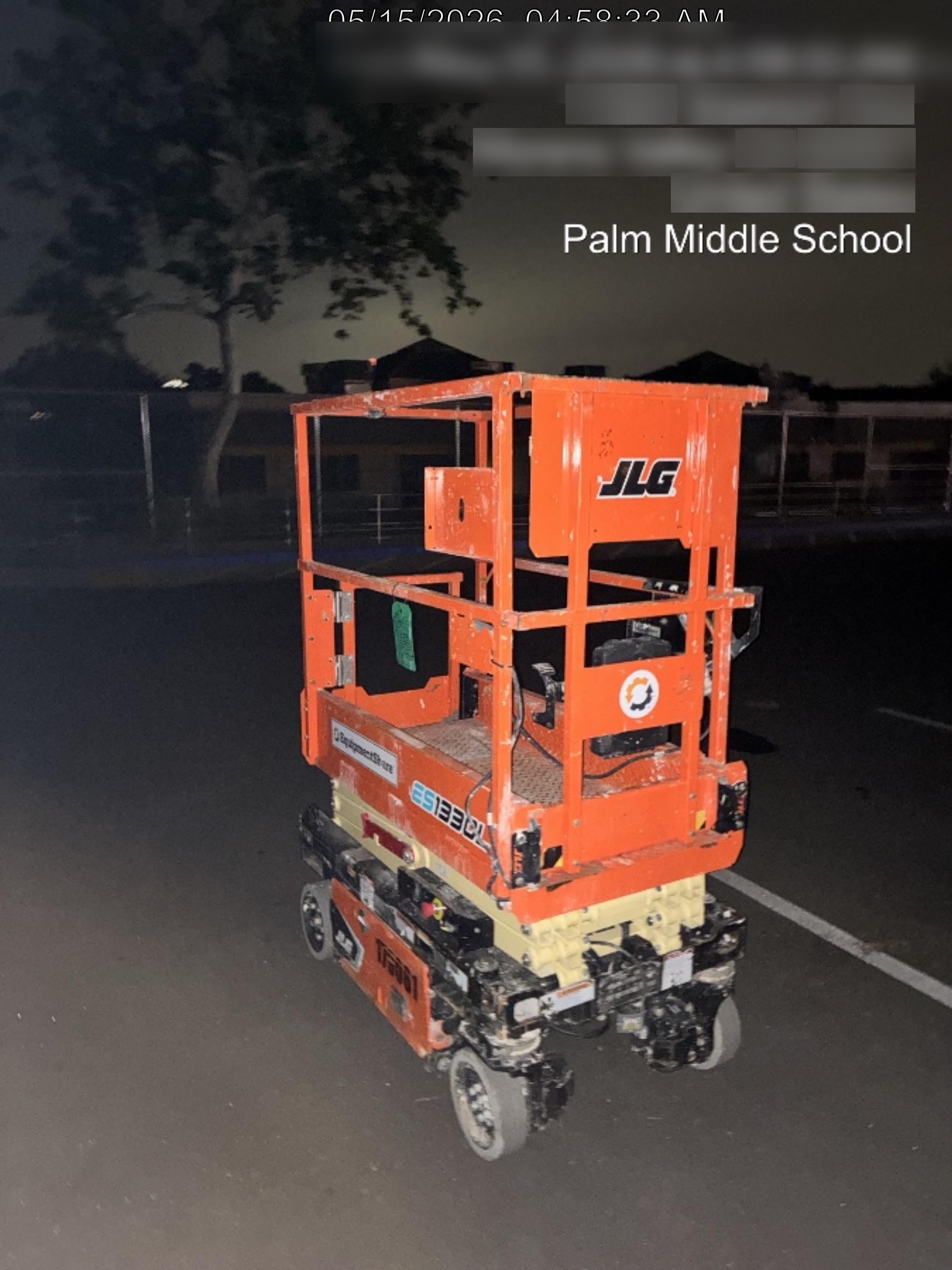 2021 JLG ES1330L