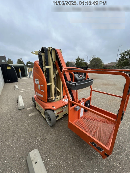 2021 JLG 26E