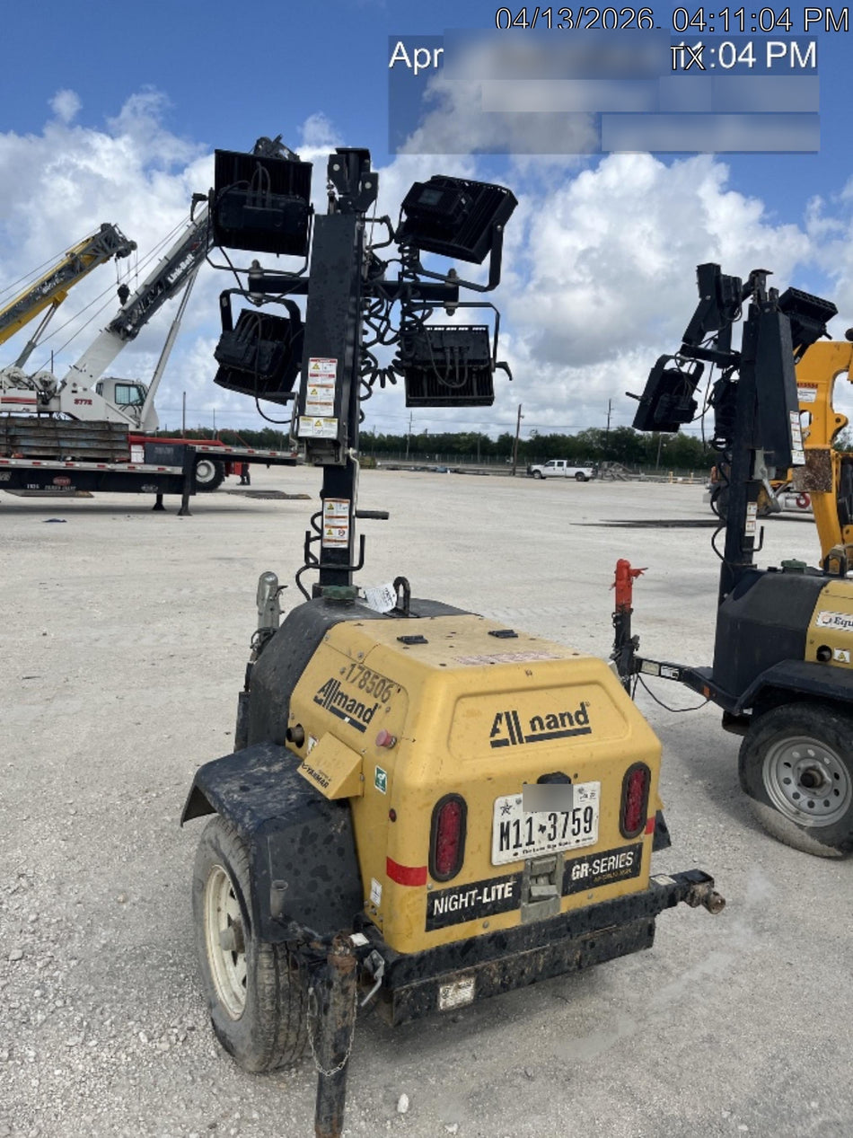 Allmand NLV3GR (4) LED Light Fixture 350W, 23' Vertical Mast, 3kW Prime, Towable, Deep Sea L401, Leveling Jacks, Yanmar T4F 5.8hp