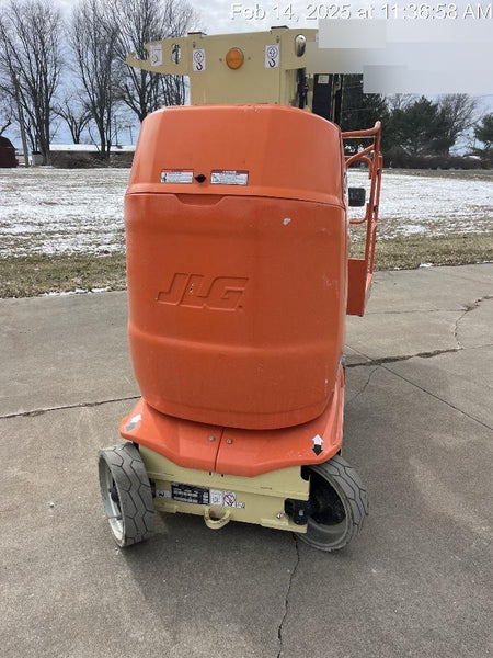 2022 JLG 26E