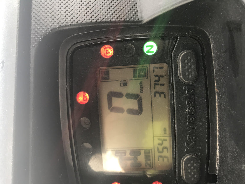 Kawasaki Mule PRO-DXT Kawasaki Mule 4x4 Diesel UTV w/Hard Top, Windshield, Beacon, Backup Alarm, ES Keypad/Hardware Installed