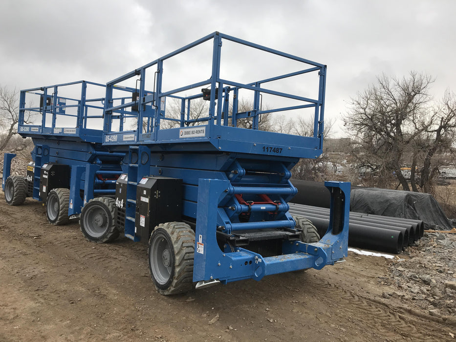 2020 GENIE GS-4390 RT