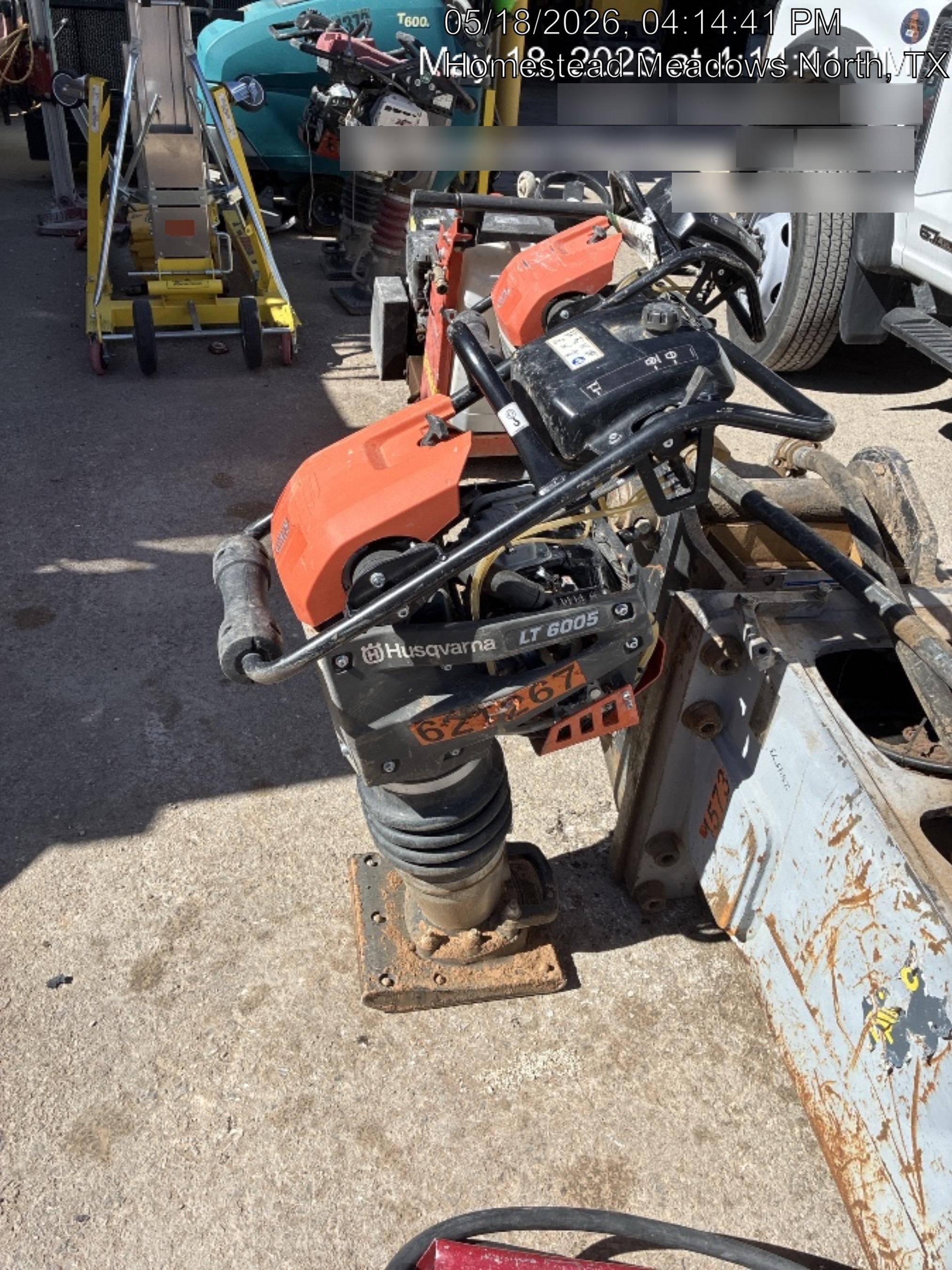 2025 HUSQVARNA LT6005