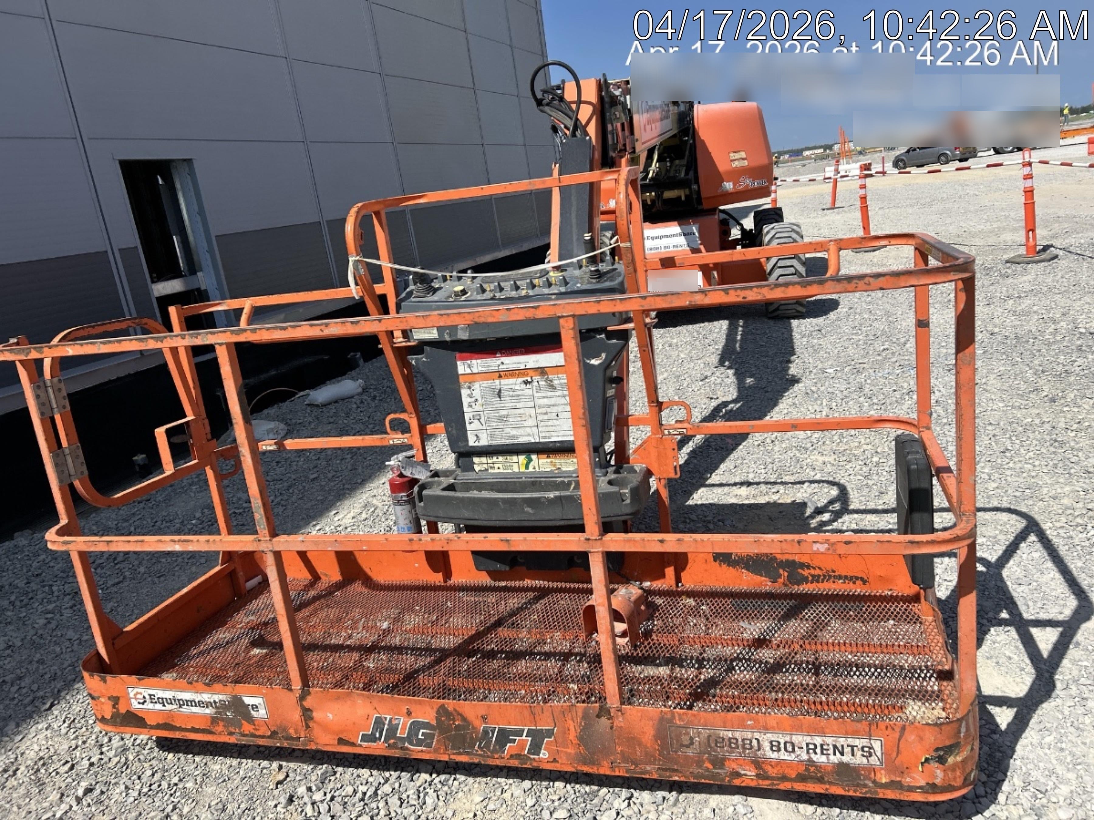2021 JLG 660SJ